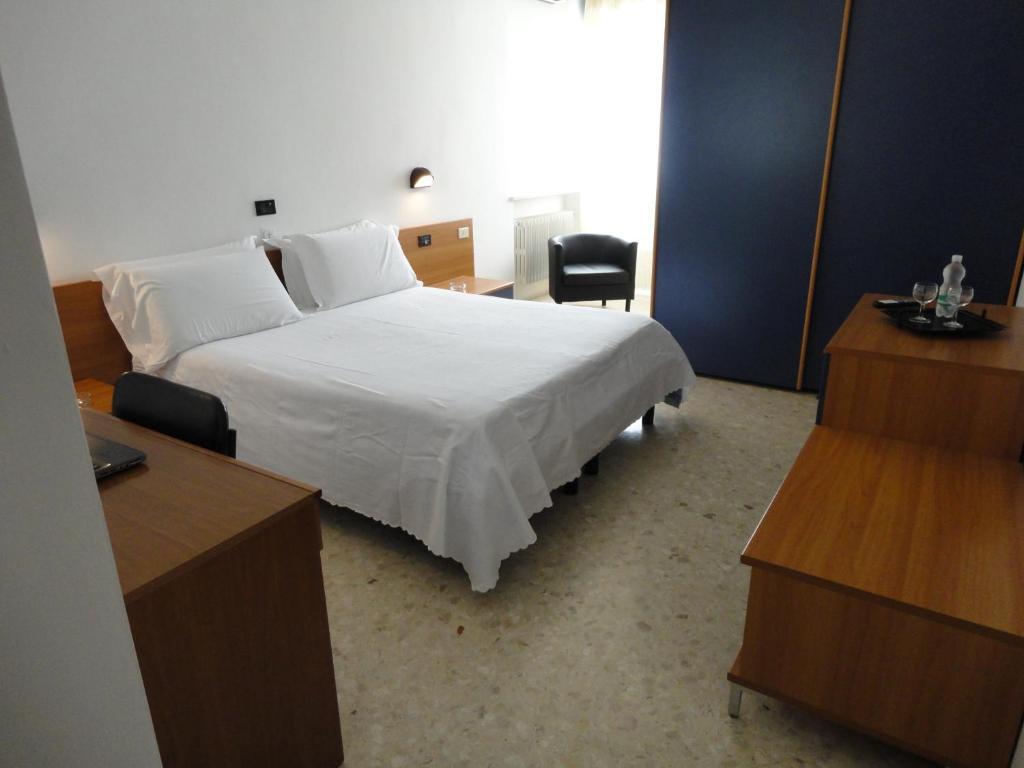 Hotel Riviera Bari Rom bilde
