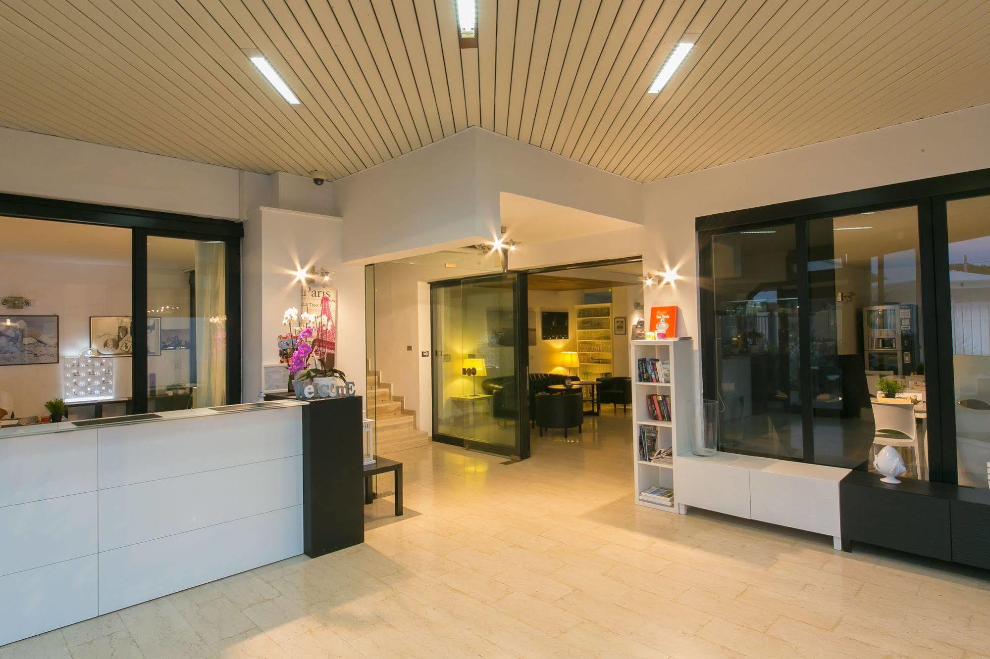 Hotel Riviera Bari Eksteriør bilde