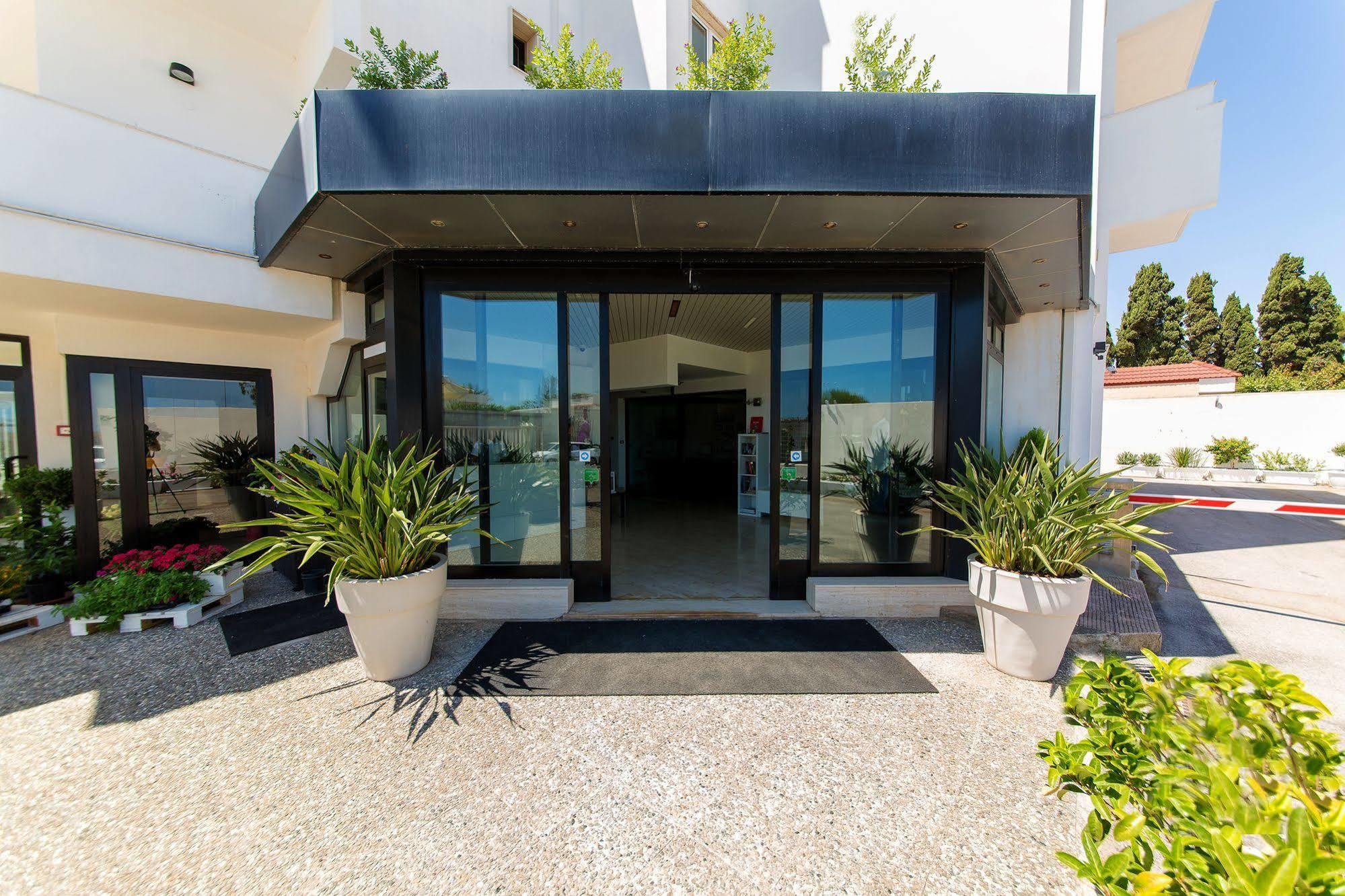 Hotel Riviera Bari Eksteriør bilde