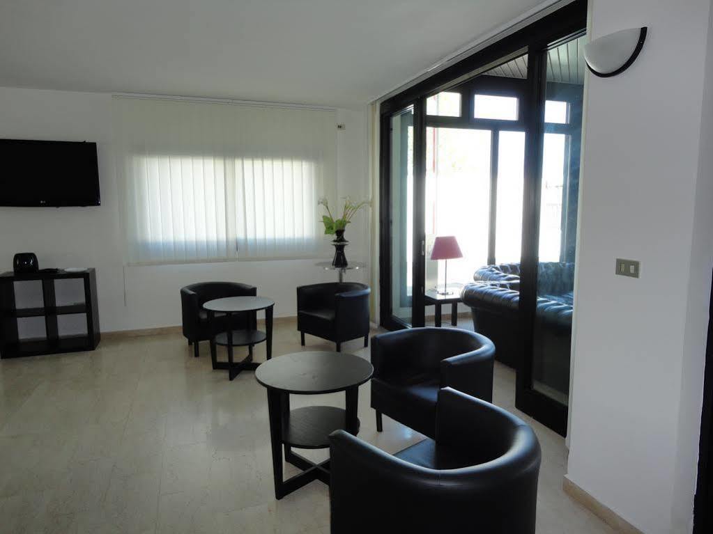 Hotel Riviera Bari Eksteriør bilde